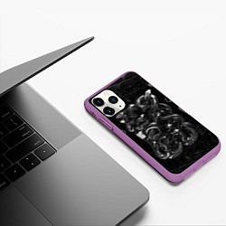 Чехол iPhone 11 Pro матовый Чб Блестящая Змея Snake Shine, цвет: 3D-фиолетовый — фото 2
