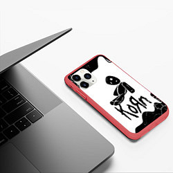 Чехол iPhone 11 Pro матовый Korn потёки, цвет: 3D-красный — фото 2
