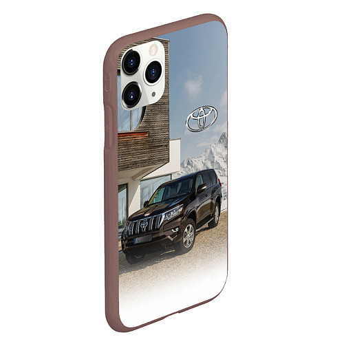 Чехол iPhone 11 Pro матовый Тoyota Land Cruiser Prado у горного коттеджа Mount / 3D-Коричневый – фото 2