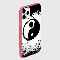 Чехол iPhone 11 Pro матовый Инь Янь Гранж, цвет: 3D-малиновый — фото 2