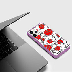 Чехол iPhone 11 Pro матовый BEAUTIFUL RED ROSES, цвет: 3D-фиолетовый — фото 2