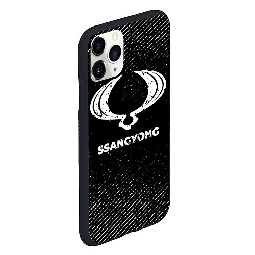 Чехол iPhone 11 Pro матовый SsangYong с потертостями на темном фоне / 3D-Черный – фото 2