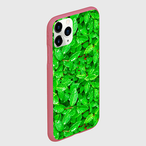 Чехол iPhone 11 Pro матовый Зелёные листья - текстура / 3D-Малиновый – фото 2