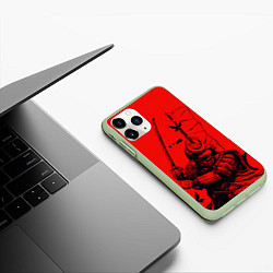 Чехол iPhone 11 Pro матовый Самурай на красном фоне, цвет: 3D-салатовый — фото 2