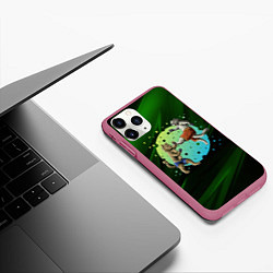 Чехол iPhone 11 Pro матовый Кошачий бой - карате, цвет: 3D-малиновый — фото 2