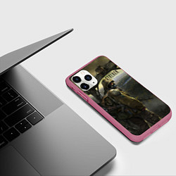 Чехол iPhone 11 Pro матовый STALKER Тень Чернобыля Постер, цвет: 3D-малиновый — фото 2