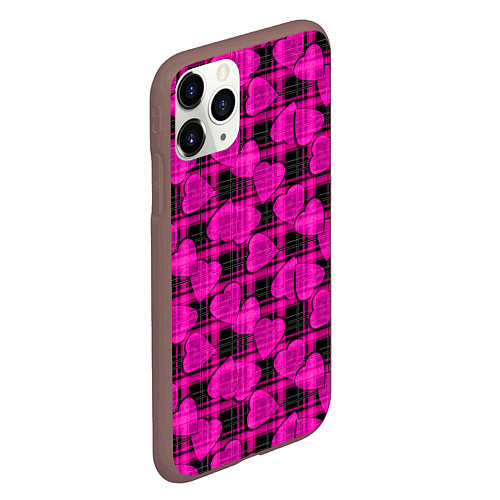 Чехол iPhone 11 Pro матовый Black and pink hearts pattern on checkered / 3D-Коричневый – фото 2