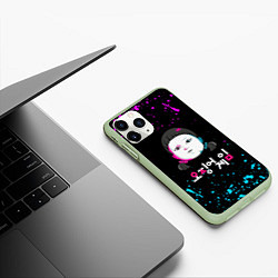 Чехол iPhone 11 Pro матовый Squid game - кукла neon, цвет: 3D-салатовый — фото 2