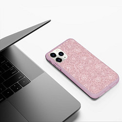 Чехол iPhone 11 Pro матовый Белые ажурные цветы на пыльном розовом, цвет: 3D-розовый — фото 2
