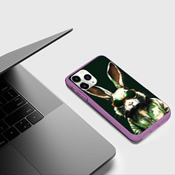 Чехол iPhone 11 Pro матовый Заяц и очки, цвет: 3D-фиолетовый — фото 2