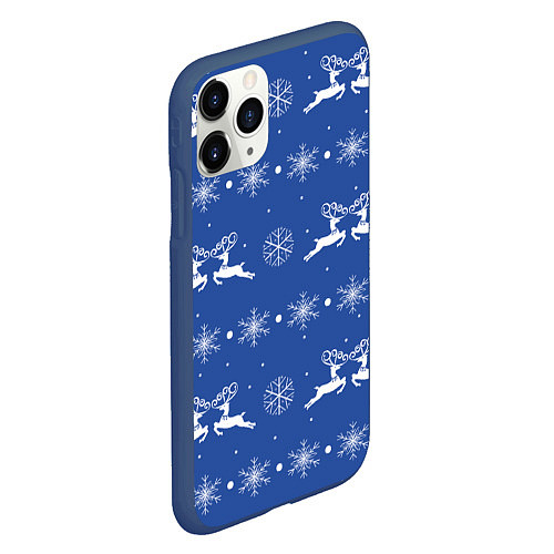 Чехол iPhone 11 Pro матовый Белые олени со снежинками на синем фоне / 3D-Тёмно-синий – фото 2