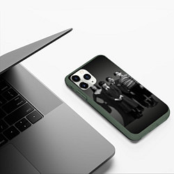 Чехол iPhone 11 Pro матовый Аддамс, семейный портрет, цвет: 3D-темно-зеленый — фото 2