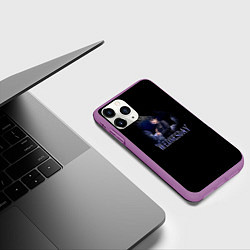 Чехол iPhone 11 Pro матовый Wednesday с зонтом, цвет: 3D-фиолетовый — фото 2