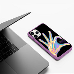 Чехол iPhone 11 Pro матовый Сердечко левой рукой - неоновый рентген, цвет: 3D-фиолетовый — фото 2