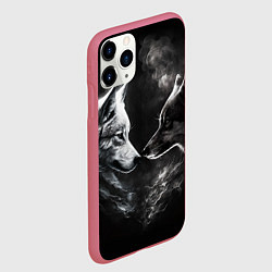 Чехол iPhone 11 Pro матовый Пара волков - белый и черный, цвет: 3D-малиновый — фото 2