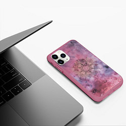 Чехол iPhone 11 Pro матовый Мандала гармонии, фиолетовая, космос, цвет: 3D-малиновый — фото 2