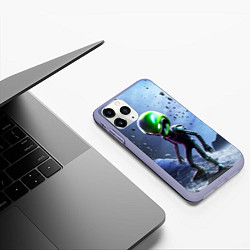 Чехол iPhone 11 Pro матовый Alien during a space storm, цвет: 3D-светло-сиреневый — фото 2