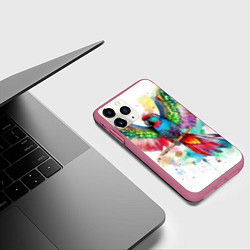 Чехол iPhone 11 Pro матовый Разноцветный акварельный попугай с расправленными, цвет: 3D-малиновый — фото 2