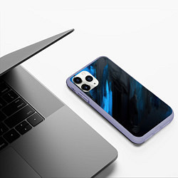 Чехол iPhone 11 Pro матовый Синяя краска на черном фоне, цвет: 3D-светло-сиреневый — фото 2