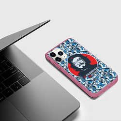 Чехол iPhone 11 Pro матовый Егор Летов - Че Гевара, цвет: 3D-малиновый — фото 2