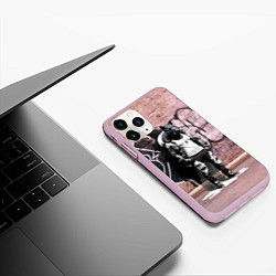 Чехол iPhone 11 Pro матовый Dude capybara - Bronx - graffiti, цвет: 3D-розовый — фото 2