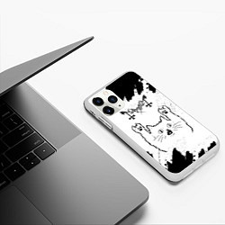 Чехол iPhone 11 Pro матовый Mayhem рок кот на светлом фоне, цвет: 3D-белый — фото 2