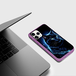 Чехол iPhone 11 Pro матовый Черный кот - брызги воды, цвет: 3D-фиолетовый — фото 2