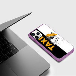 Чехол iPhone 11 Pro матовый Собака в кепке таксиста, цвет: 3D-фиолетовый — фото 2