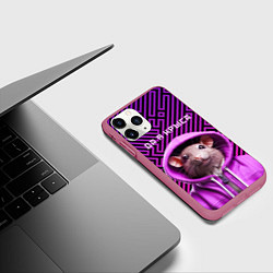 Чехол iPhone 11 Pro матовый Крыса в толстовке - да я крыса, цвет: 3D-малиновый — фото 2