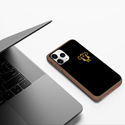 Чехол iPhone 11 Pro матовый Чёрный клевер - форма быка, цвет: 3D-коричневый — фото 2