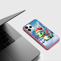 Чехол iPhone 11 Pro матовый Морозный дракон, цвет: 3D-малиновый — фото 2