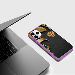 Чехол iPhone 11 Pro матовый Золотой герб России и объемные узоры, цвет: 3D-фиолетовый — фото 2