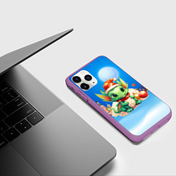 Чехол iPhone 11 Pro матовый Малыш дракон 2024, цвет: 3D-фиолетовый — фото 2