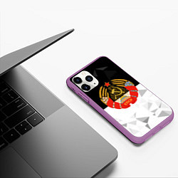 Чехол iPhone 11 Pro матовый СССР черно белая геометрия, цвет: 3D-фиолетовый — фото 2