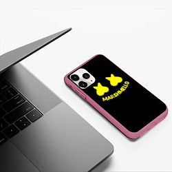 Чехол iPhone 11 Pro матовый Christopher Comstock yellow logo, цвет: 3D-малиновый — фото 2