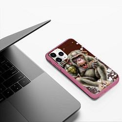Чехол iPhone 11 Pro матовый Обезьяна с гранатой в лапе, цвет: 3D-малиновый — фото 2