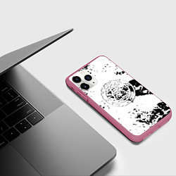 Чехол iPhone 11 Pro матовый Silent hill logo краски, цвет: 3D-малиновый — фото 2