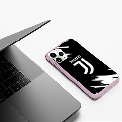 Чехол iPhone 11 Pro матовый Juventus краски текстура, цвет: 3D-розовый — фото 2