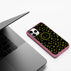 Чехол iPhone 11 Pro матовый Twenty one pilots pattern rock yellow, цвет: 3D-малиновый — фото 2