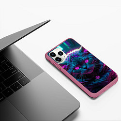 Чехол iPhone 11 Pro матовый Кот киберпанк с розовыми глазами, цвет: 3D-малиновый — фото 2