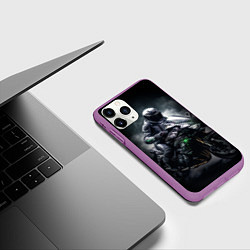 Чехол iPhone 11 Pro матовый Мотоциклист и дым, цвет: 3D-фиолетовый — фото 2