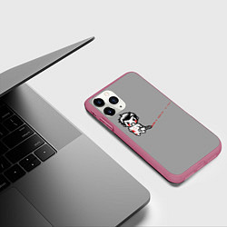 Чехол iPhone 11 Pro матовый Мальчик с бензопилой, цвет: 3D-малиновый — фото 2