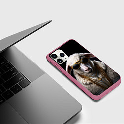 Чехол iPhone 11 Pro матовый Богатый баран в цепях, цвет: 3D-малиновый — фото 2
