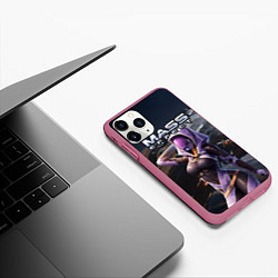 Чехол iPhone 11 Pro матовый Mass Effect ТалиЗора и космический корабль, цвет: 3D-малиновый — фото 2