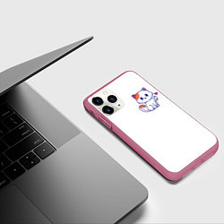 Чехол iPhone 11 Pro матовый Милый кот посылает любовь, цвет: 3D-малиновый — фото 2