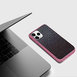 Чехол iPhone 11 Pro матовый Крашеная кожа - текстура, цвет: 3D-малиновый — фото 2