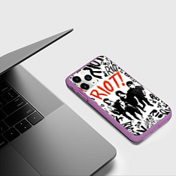 Чехол iPhone 11 Pro матовый Paramore - riot, цвет: 3D-фиолетовый — фото 2