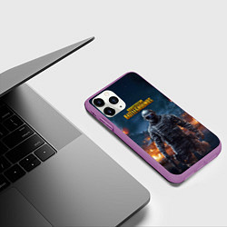 Чехол iPhone 11 Pro матовый PUBG персонаж в ночном городе, цвет: 3D-фиолетовый — фото 2