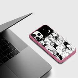 Чехол iPhone 11 Pro матовый Коты с креативными хвостами, цвет: 3D-малиновый — фото 2