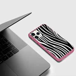 Чехол iPhone 11 Pro матовый Полоски зебры, цвет: 3D-малиновый — фото 2